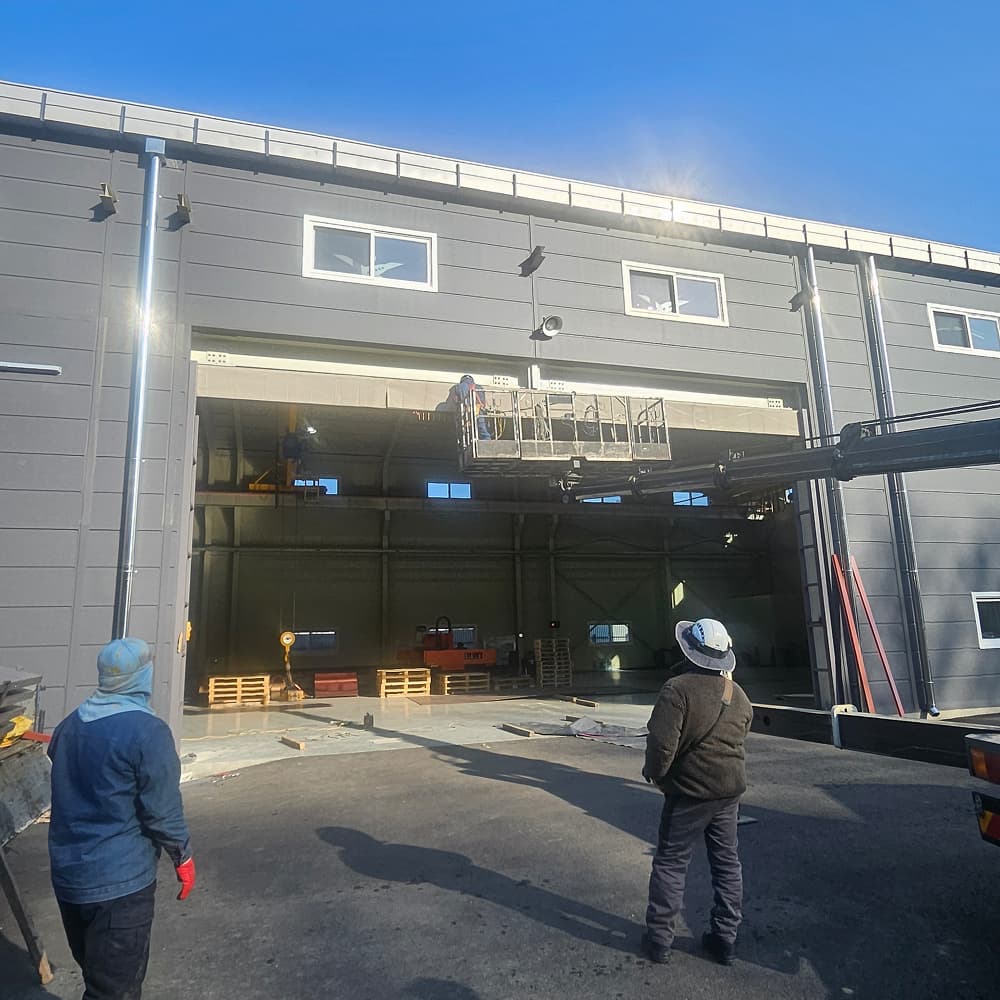 화성 장안면 레이저 가공 공장 출입문